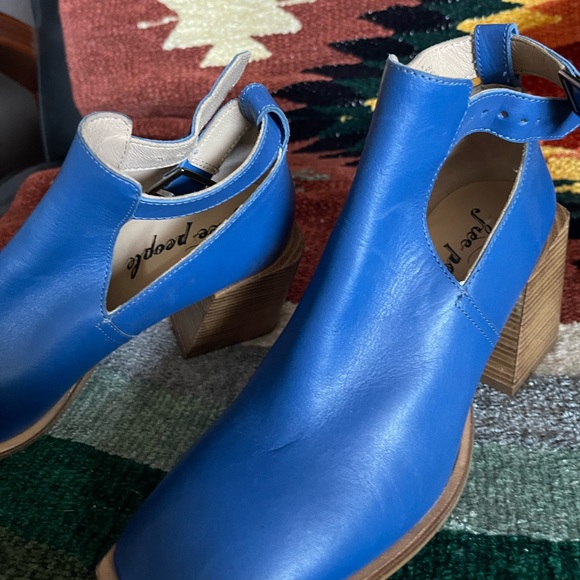 Free People Brady Buckle Bootie Leather Blue sz 39 8.5 - Picture 8 of 10